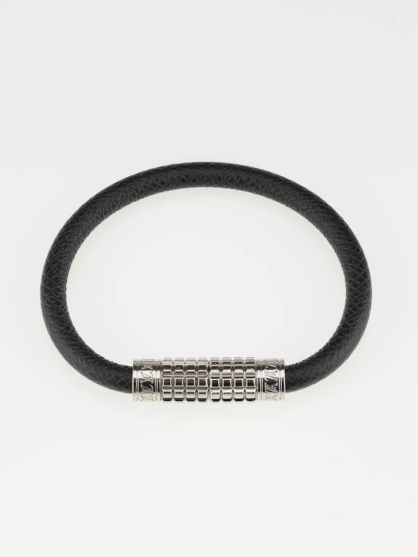 Louis Vuitton Grey Taiga Leather Digit Bracelet - Yoogi's Closet