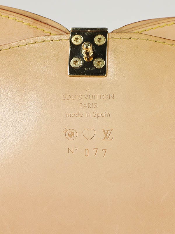 Louis Vuitton limited edition cowhide leather Eye Love You bag