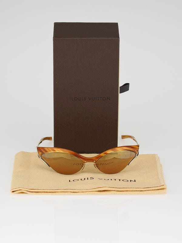 Louis Vuitton Amber Cat-Eye Sunglasses M92408 | Yoogi display picture 2