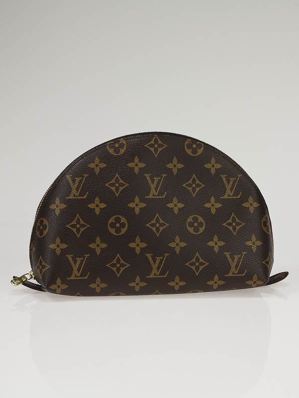 Cosmetic bag  Vuitton handbags, Fashion bags, Louis vuitton