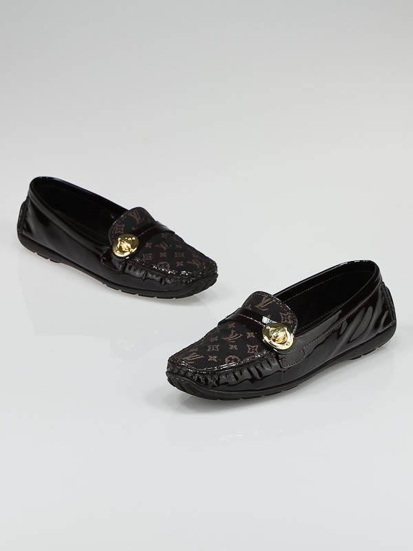 Louis Vuitton Brown Mini Lin Le Mocassin Loafers Size 10.5