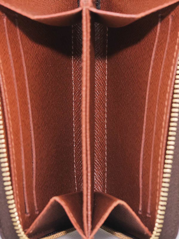 Louis Vuitton Lagoon Monogram Vernis Zippy Coin Purse - Yoogi's Closet