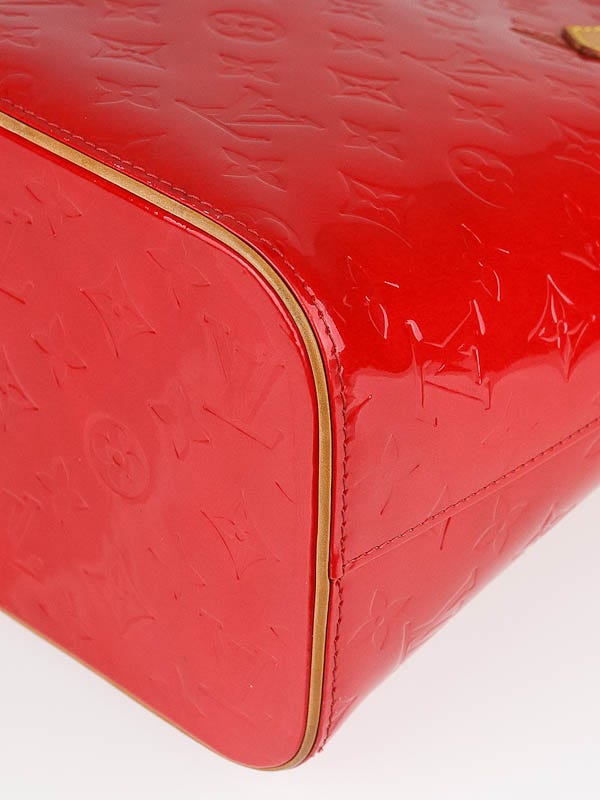 LOUIS VUITTON #39080 Red Monogram Vernis Leather Cosmetic Bag