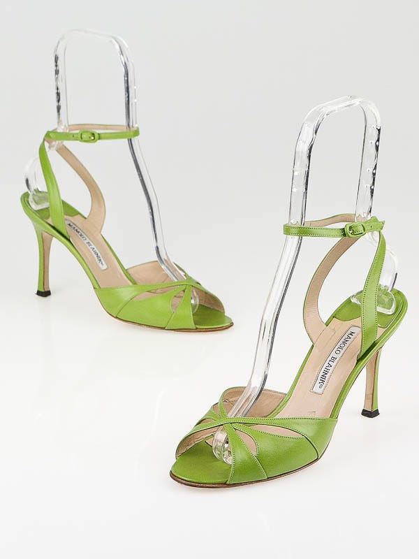 Manolo blahnik discount green sandals