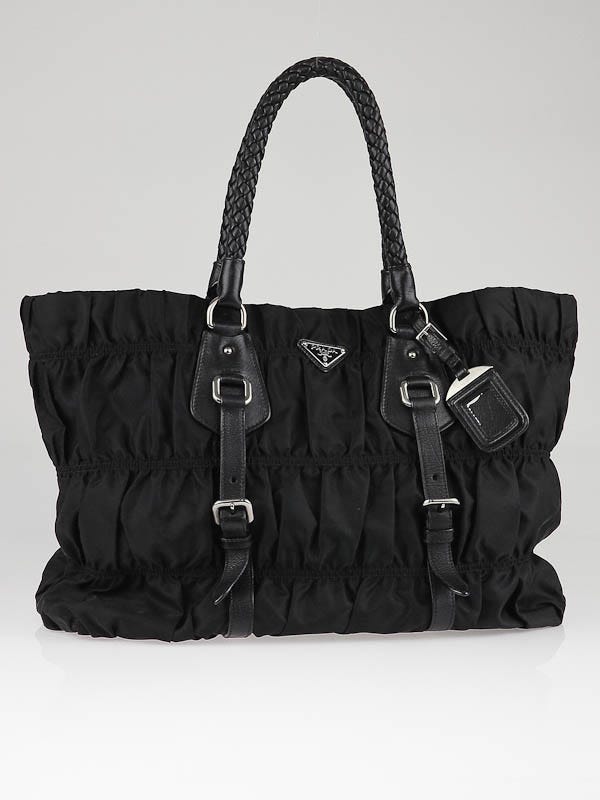 Prada Black Tessuto Nylon Gauffre Large Tote Bag BR2719